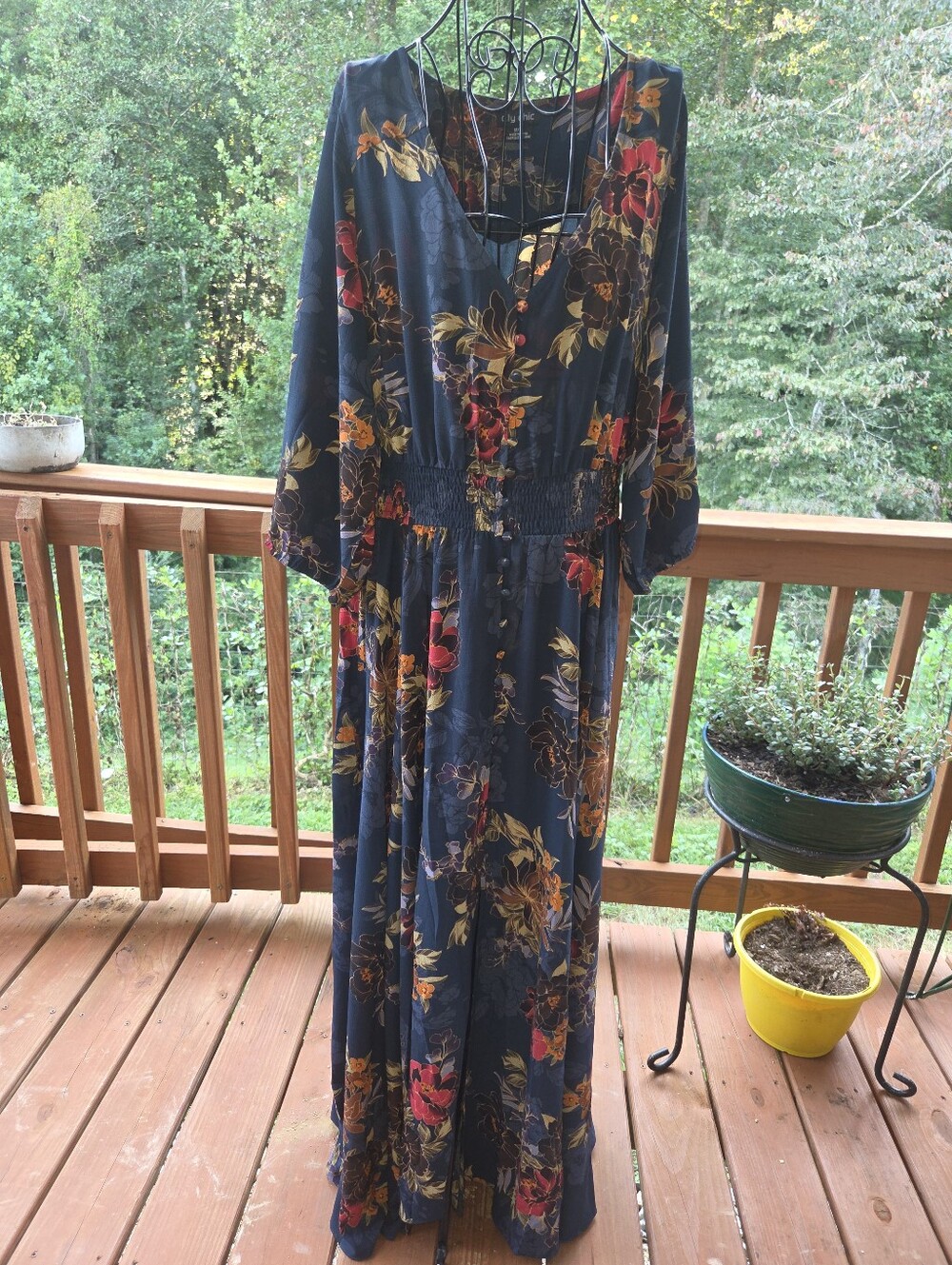 City Chic Fall Floral Maxi Dress Navy Blue Long Sleeve Button Front 18